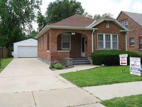 1st image of 321 W Jewell Ave
