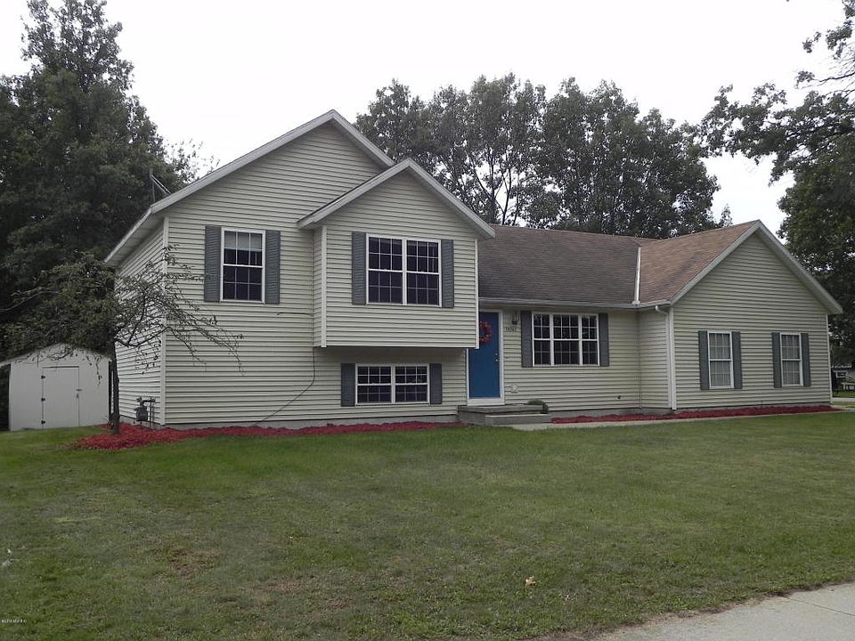 1st image of 13242 Sequoia St