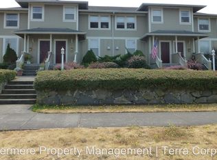 1313 5th St, Anacortes, WA 98221