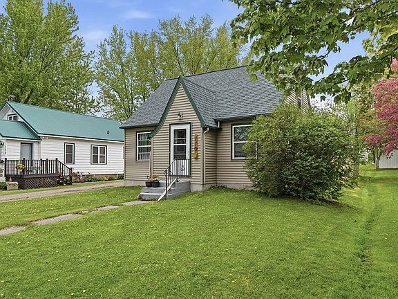 3rd image of 110 S 4TH STREET