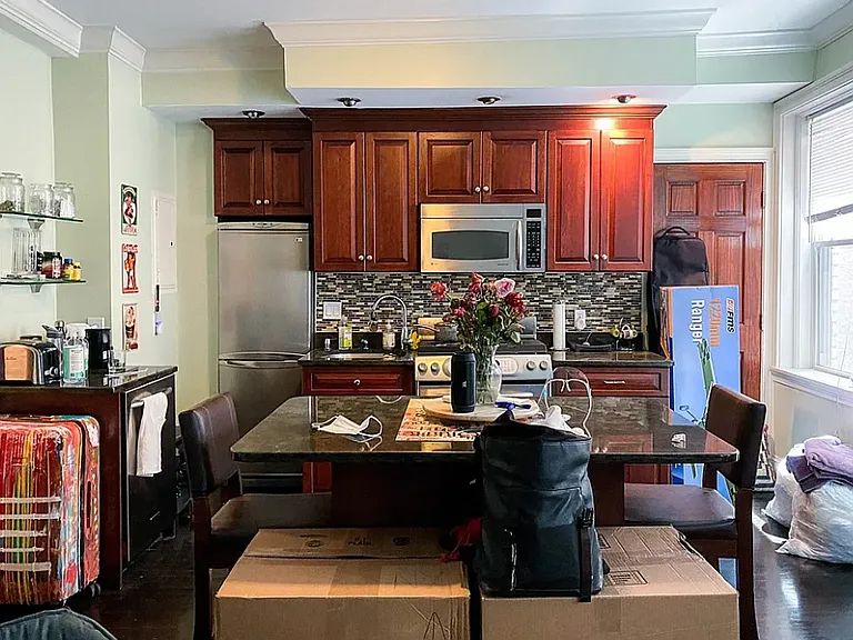5 Braemore Rd #8 — Photo 4
