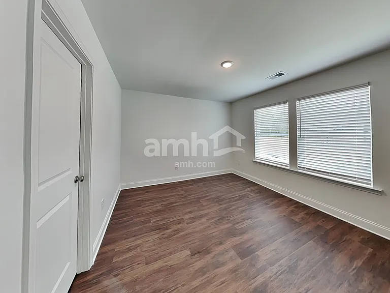 108 Spruce Cir — Photo 16