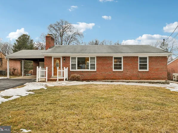 217 Woodpoint Ave, Hagerstown, MD 21740