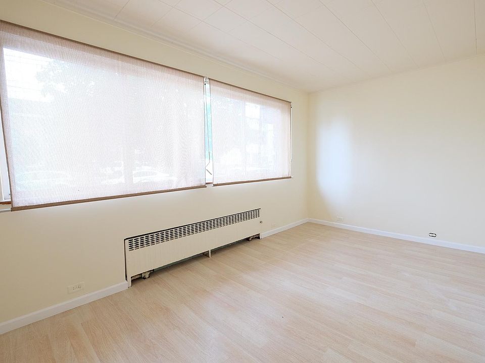 2nd image of 202 Harrison Ave #1