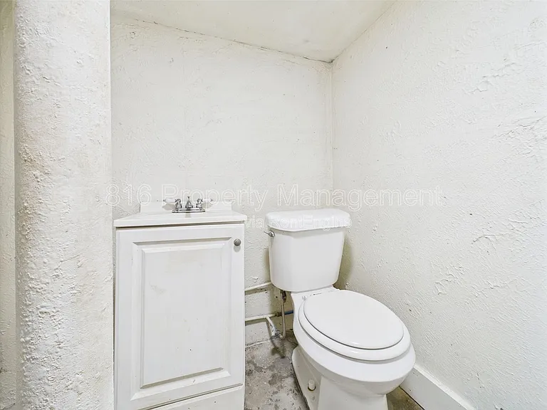 3354 Jackson Ave — Photo 21