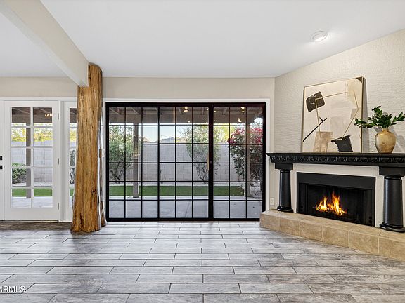 5th image of 3245 E DESERT COVE Avenue