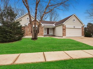 1584 Englebrook Dr, Ballwin, MO 63011