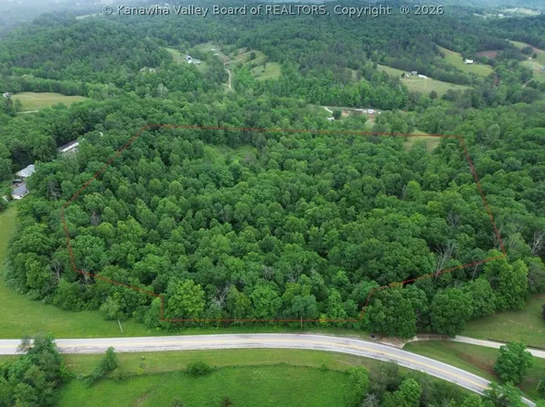 15130 State Road 34, Liberty, WV 25124