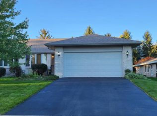 6574 Swanson Ct, Rockford, IL