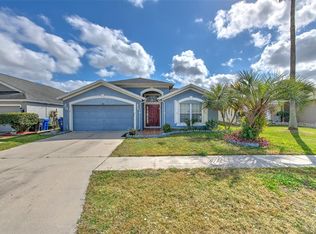 2703 Breakwater Ct, Brandon, FL 33511