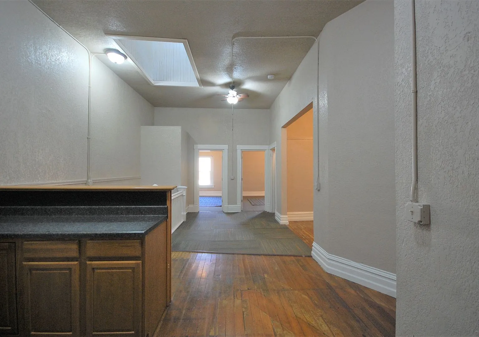 Huge Downtown Boone Apartment with Skylights — Photo 4
