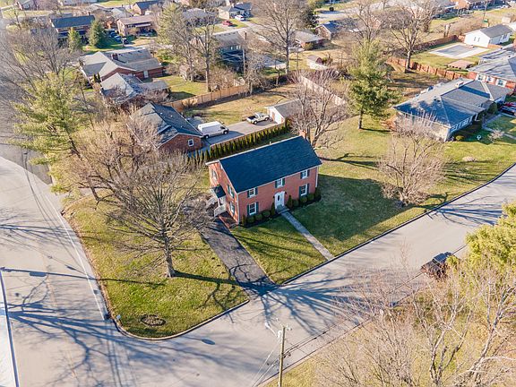 2nd image of 102 Longview Dr