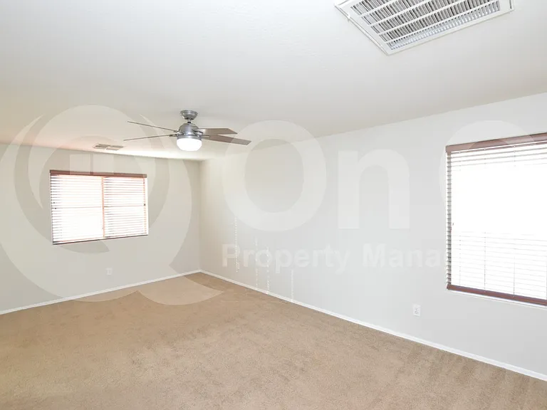 3806 E Trigger Way — Photo 9