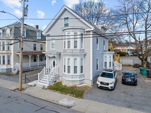 23 W 5th St, Lowell, MA 01850