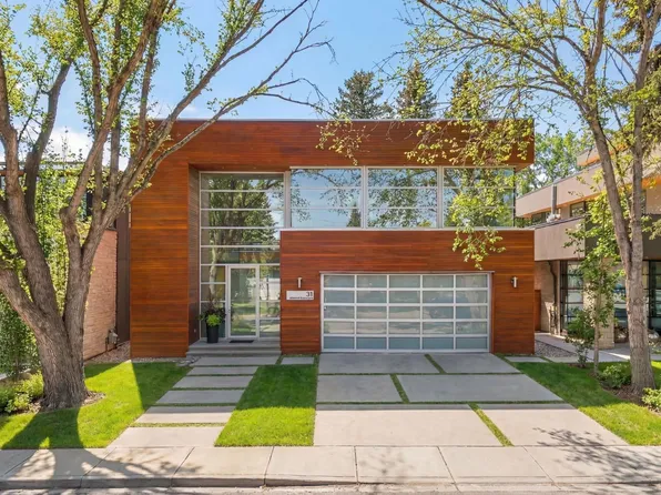 31 Windsor Cres SW, Calgary, AB T2V 1V5