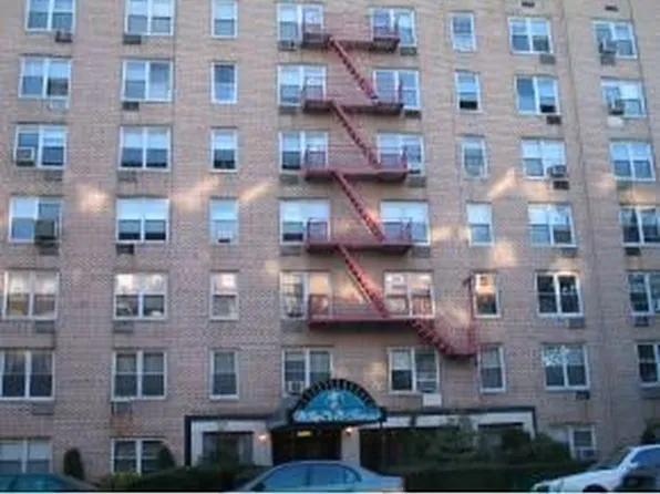 2678 Ocean Avenue image 1 of 1