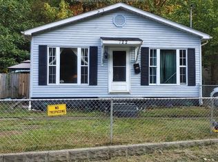 722 57th St SE, Charleston, WV 25304