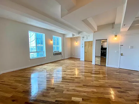 Rented by City Connections Realty | media 5