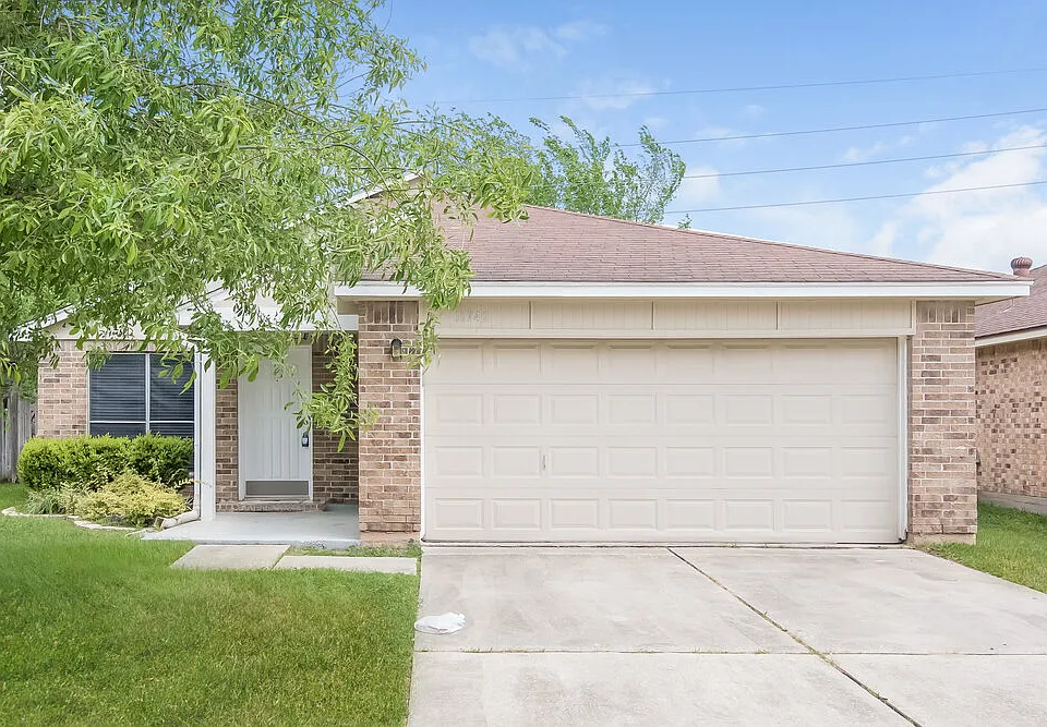 11742 Yearling Dr