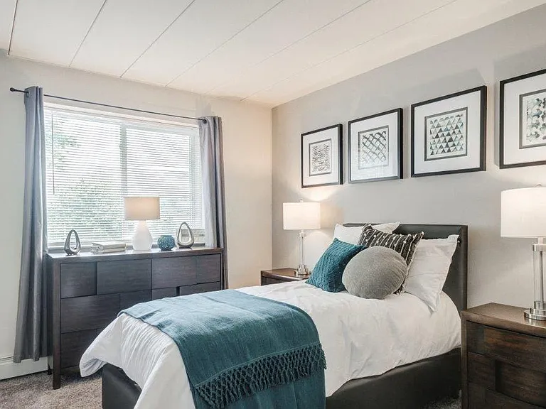 Stonegate at Devon Apartment Homes — Photo 7