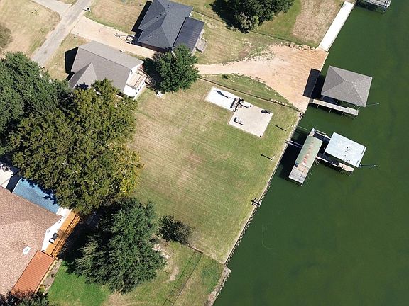 5th image of 291 Fishermans Bend Dr