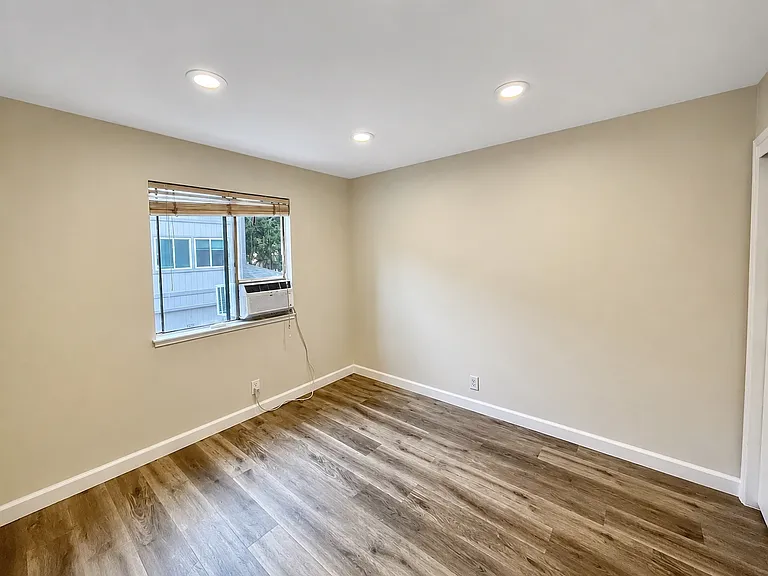 1245 Coyote Creek Pl — Photo 13