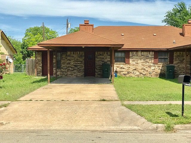 1st image of 1118 Goodhue Dr #A