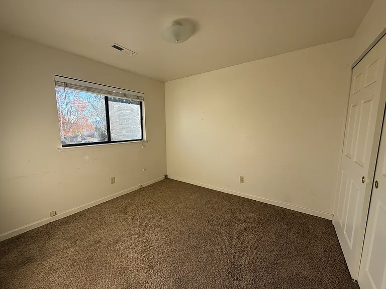1488 Douglas Ave #C — Photo 14