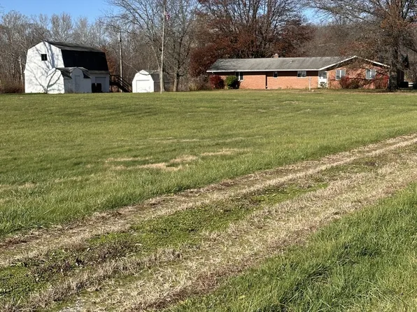 10334 E County Road 200 N, Hope, IN 47246