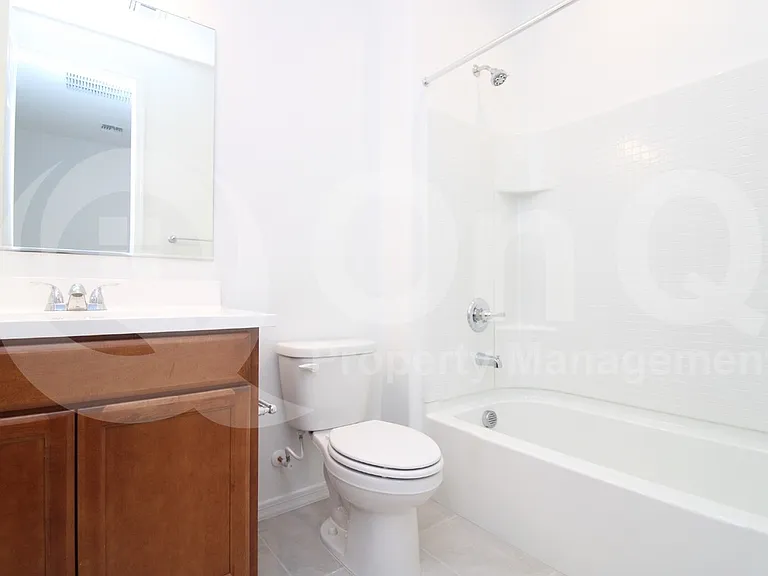 15711 W Monroe St — Photo 13
