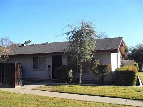 1st image of 2909 Fisher Ct