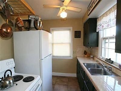Updated surfaces in kitchen