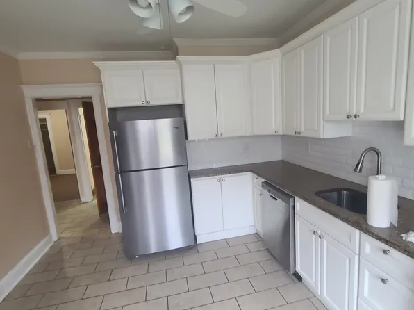 364 Avenue A #1, Bayonne, NJ 07002
