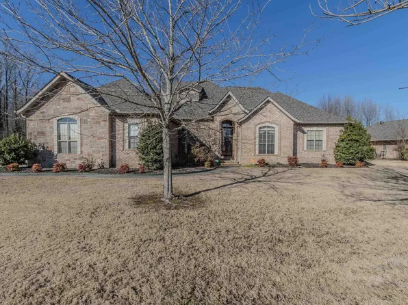 403 Reed Register Dr, Paragould, AR 72450