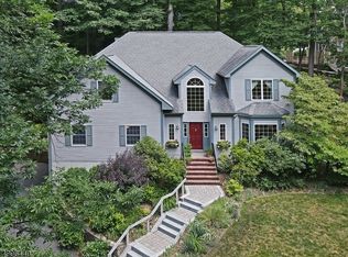 36 Egbert Ave, Morristown, NJ 07960