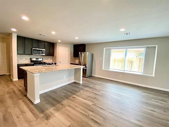 4th image of 24827 Adami Veduta Ct