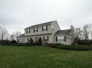 6 Decatur Ct, Ringoes, NJ 08551