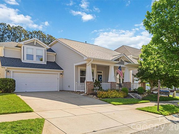 2nd image of 8213 Cottsbrooke Dr