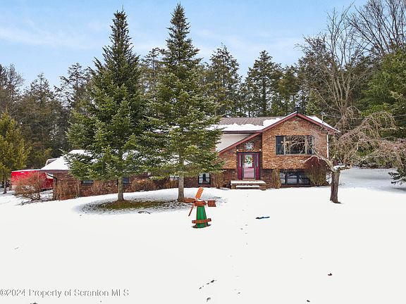 3rd image of 11 Kazmierski Ln