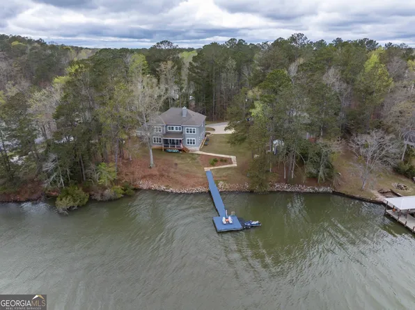 1077 Lee Road 370, Valley, AL 36854