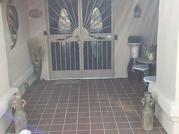 2nd image of 15109 W Heritage Dr