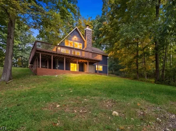 99 Brooks Flat Rd, Ogdensburg Boro, NJ 07439