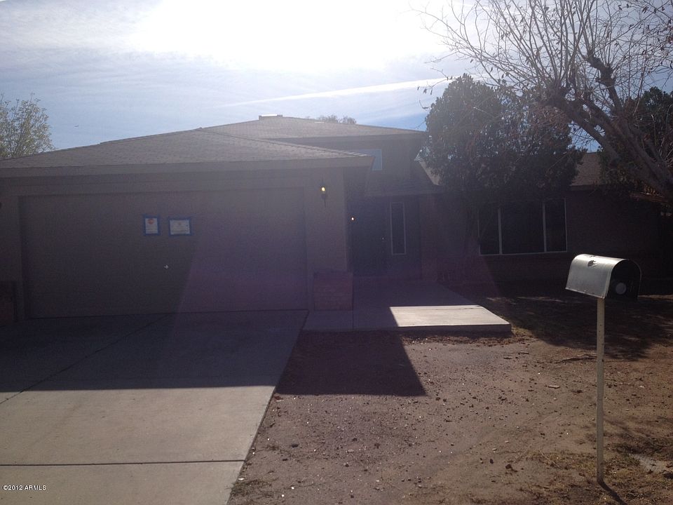 1st image of 5921 W Roanoke Ave