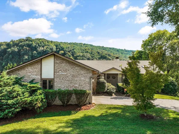 109 Lakeview Pl, Clinton, TN 37716