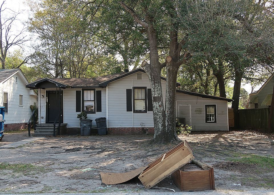 1st image of 2669 Ferrara Dr