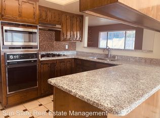 8801 Rough Rider Rd NE, Albuquerque, NM 87109
