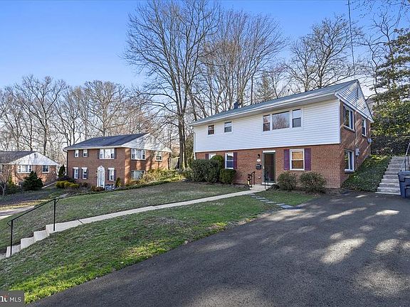 3rd image of 6328 Gentele Ct