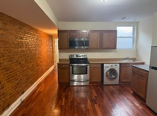 2503 N Calvert St APT 2, Baltimore, MD 21218