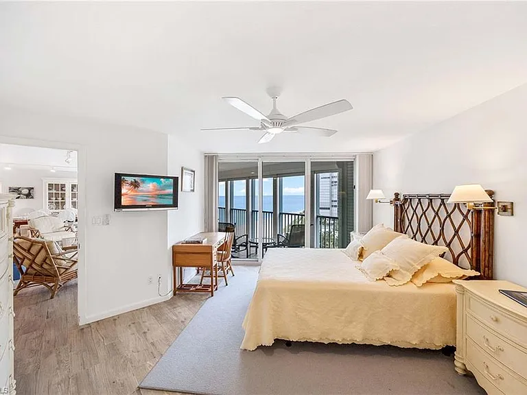 4651 Gulf Shore Blvd N #1106 — Photo 24