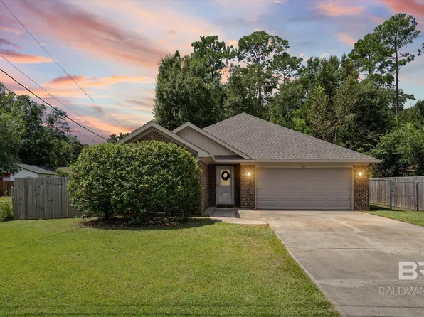 641 S Pine St, Foley, AL 36535